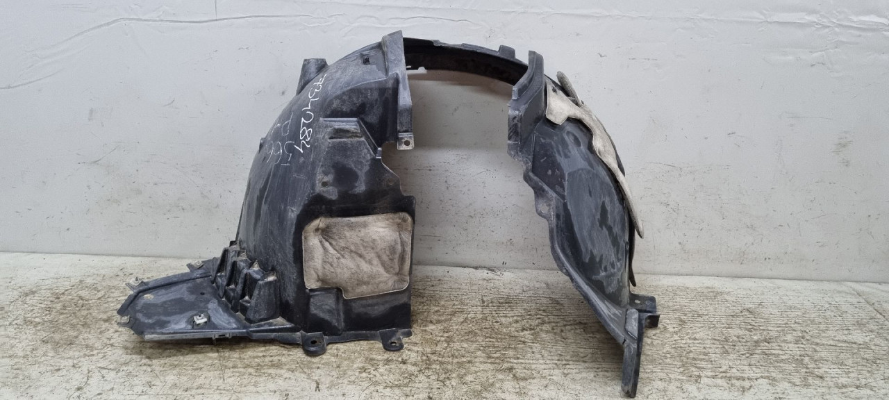 UNUTRASNJI BLATOBRAN NISSAN QASHQAI > 14-17 63840HV00A
