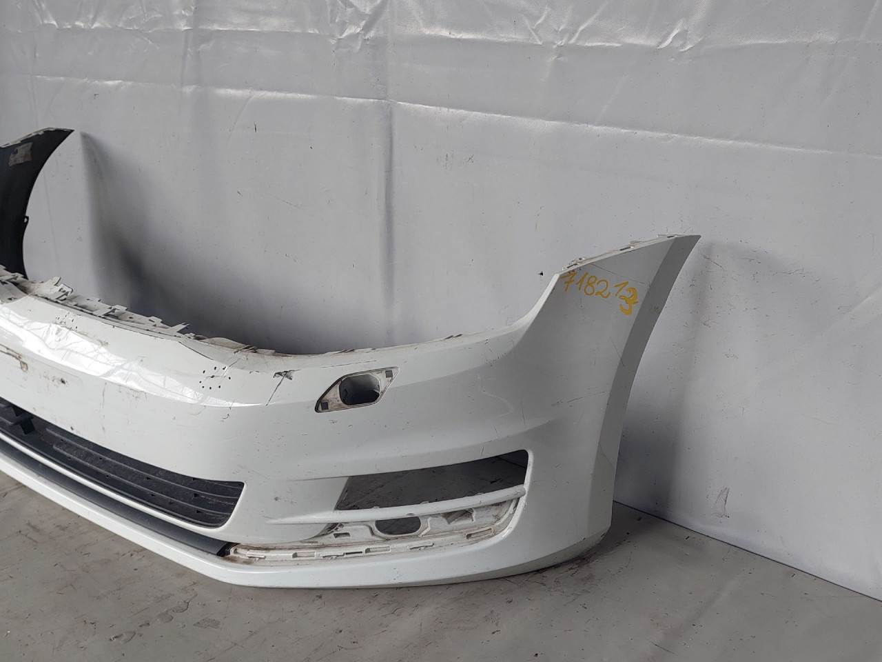 BRANIK OSTECEN VW GOLF 7 > 12-16 5G0807221