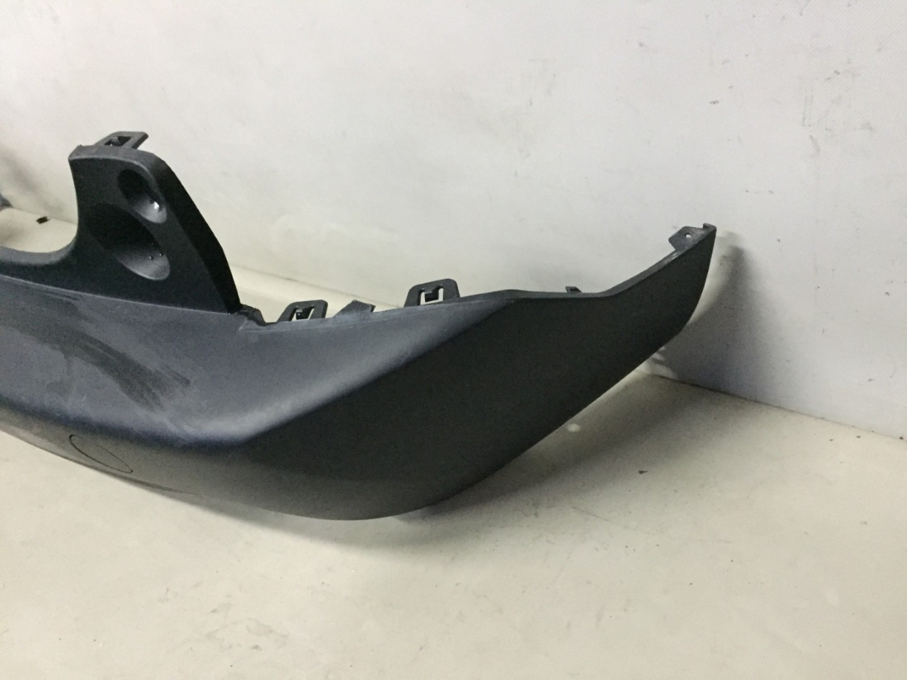 DIJELOVI BRANIK PEUGEOT 2008 > 16-19 9801125577