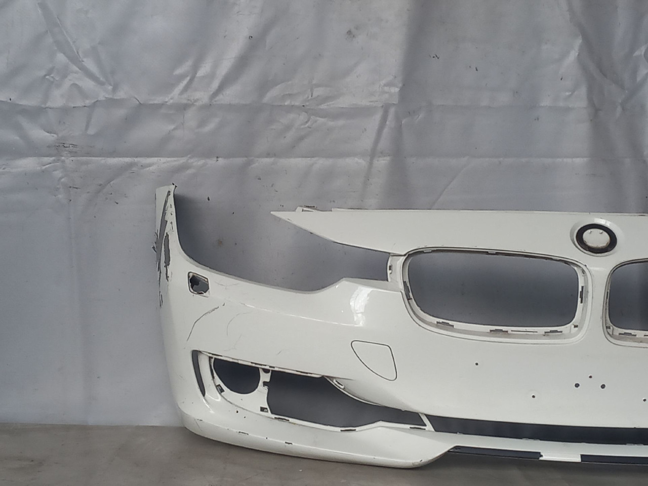 BRANIK BMW SERIJA 3 (F30/F31) > 11-14 7308401