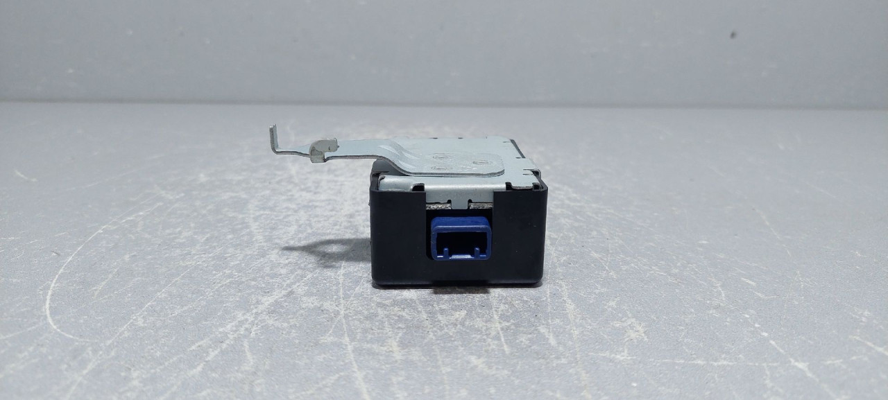 ELEKTRONIKA MODUL TOYOTA PRIUS > 12-15 8974047031