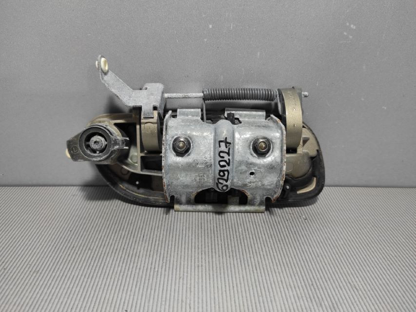 DIJELOVI RUCKA VRATA VOLVO V70 > 05-07 9159639