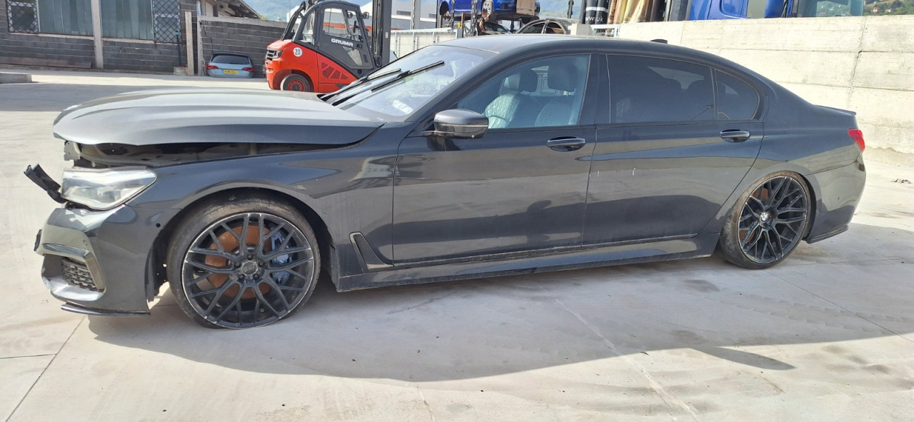 DIJELOVI BMW SERIJA 7 (G11/G12) > 15-19 3.0 Dizel B57D30T0 MOTOR