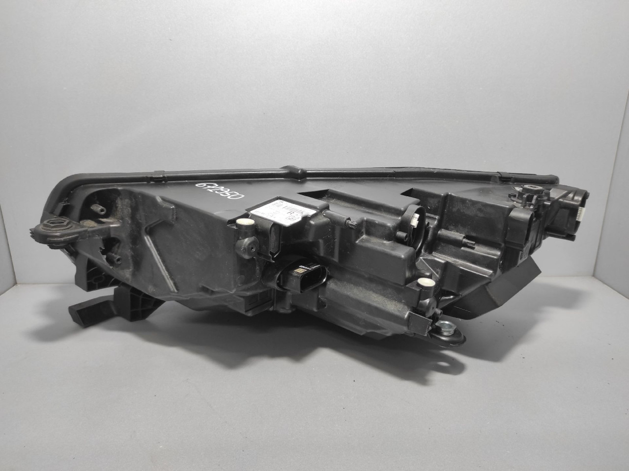 DIJELOVI FAR SKODA OCTAVIA > 19- 5E4941016A