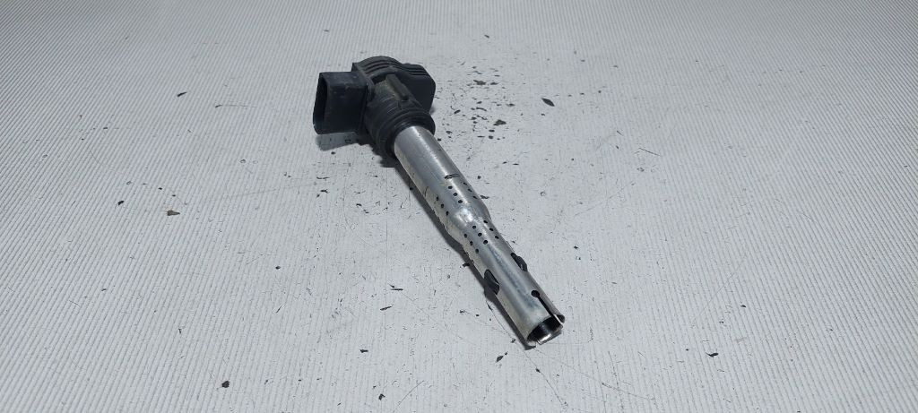 DIJELOVI BOMBINA AUDI A4 (B7) > 04-07 07K905715D