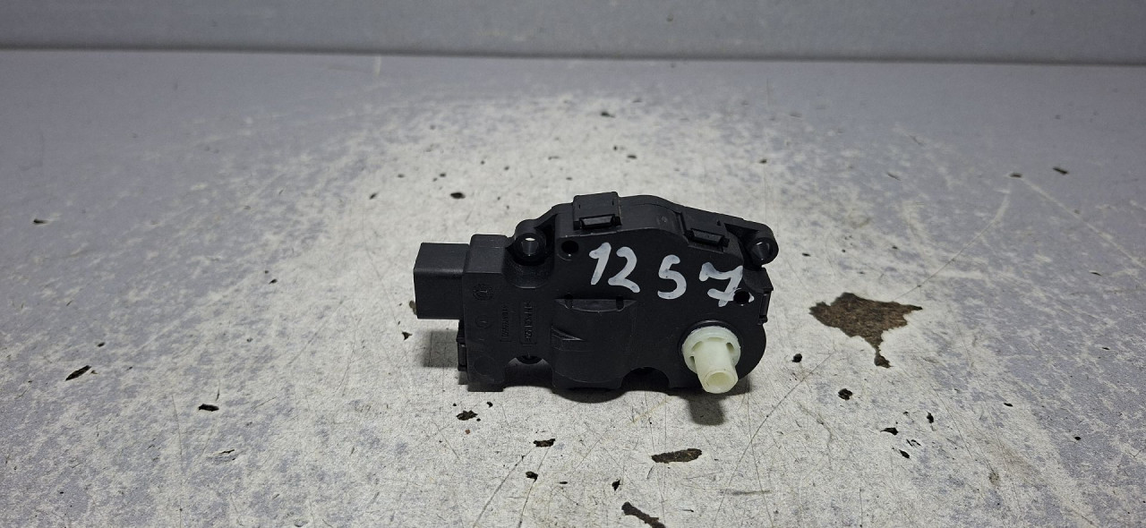 DIJELOVI MOTORIC KLAPNE AUDI A4 (B8) > 07-11 2.0 K9749004