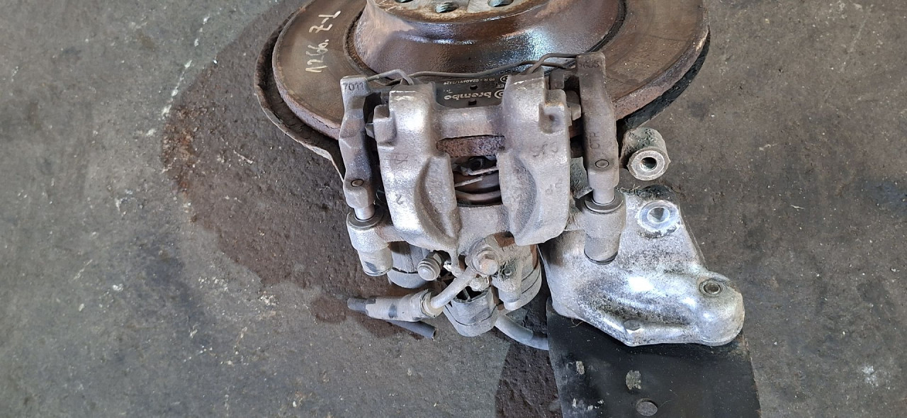 DIJELOVI KOCIONA KLJESTA VW PASSAT B8 > 14-19 3Q0615405E