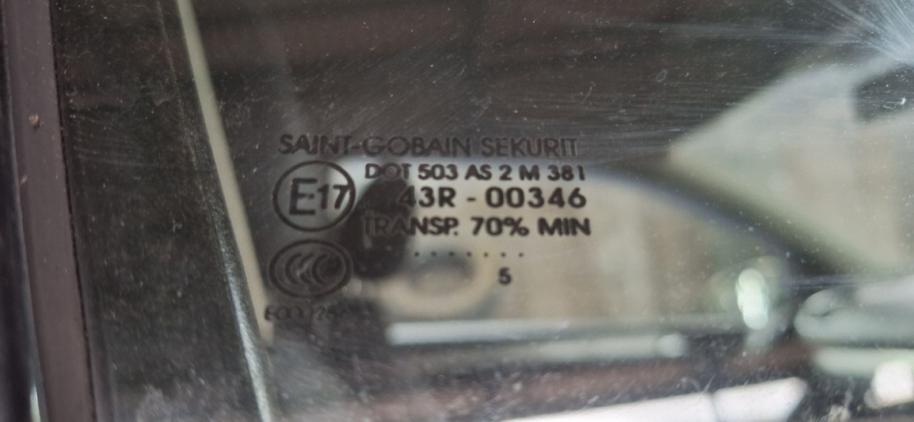 DIJELOVI STAKLO VW GOLF 6 > 08-12