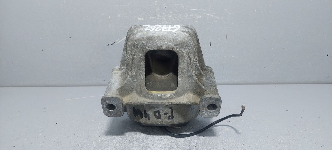 DIJELOVI NOSAC MOTORA AUDI Q5 > 08-11 8K0199381PG