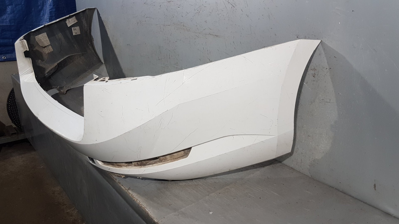 DIJELOVI BRANIK SKODA SUPERB > 15-19 3V9807421