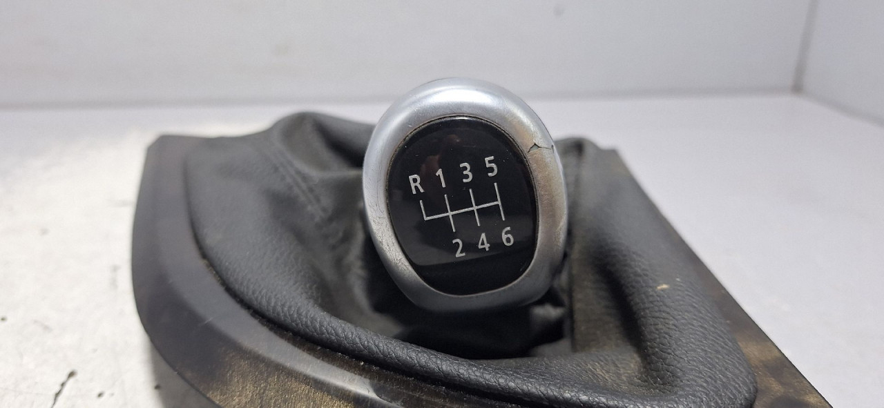 RUCICA MJENJACA BMW SERIJA 1 (E87/E81) > 07-11