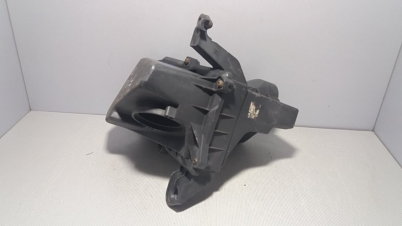 KUCISTE FILTERA ZRAKA FORD FOCUS > 05-07 3M519600