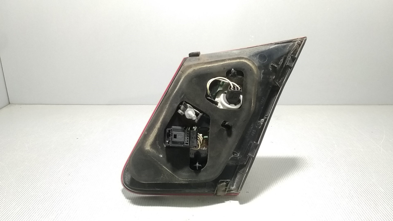 STOP SVJETLO MERCEDES E KLASA (W212) > 09-13 A212820076