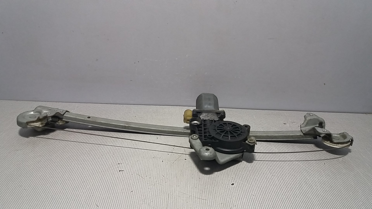 DIJELOVI ELEKTRO PODIZAC STAKLA RENAULT CLIO > 98-01