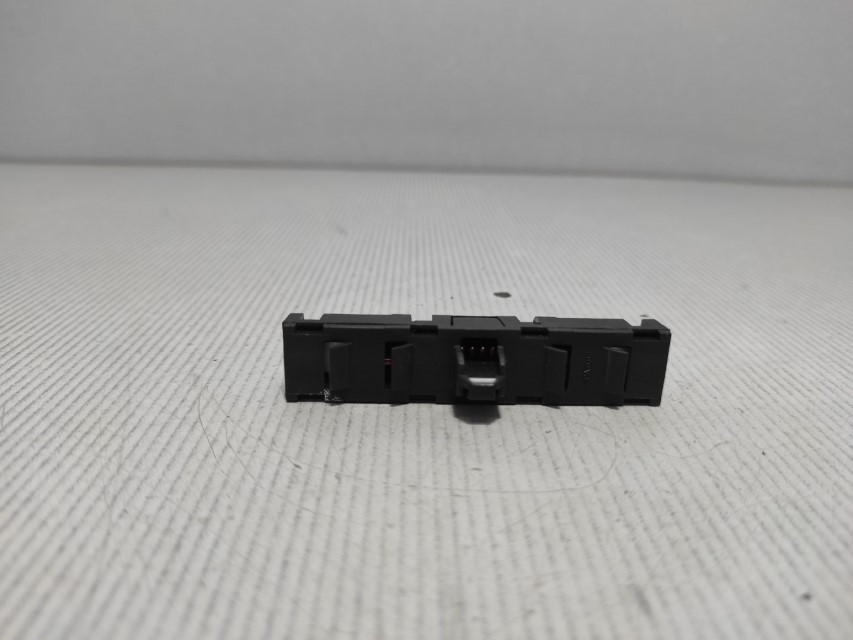 DIJELOVI ANTENA VW TIGUAN > 07-11 5N0035570