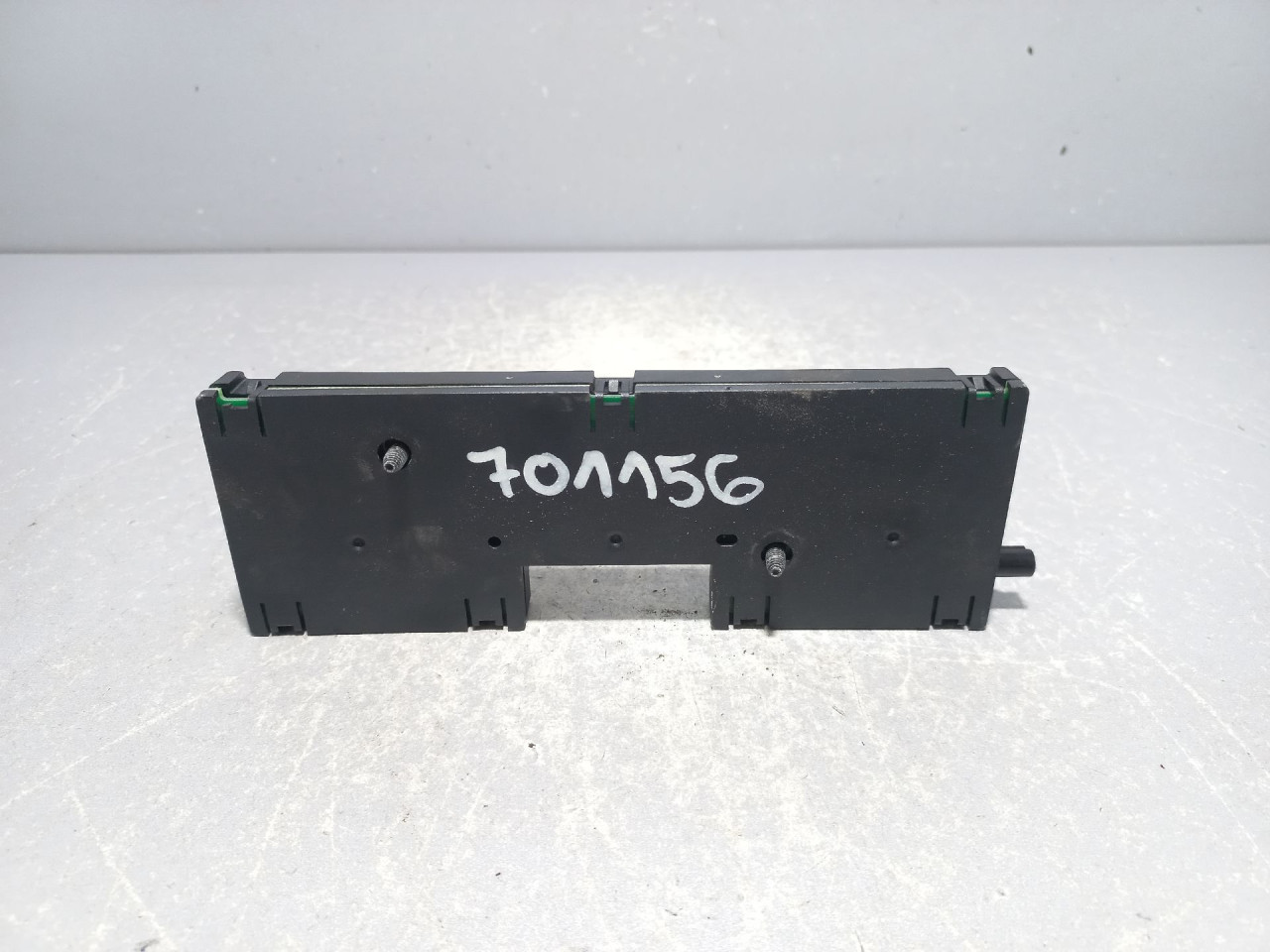 DIJELOVI ANTENA BMW X5 (E70N) > 10-13 9193847