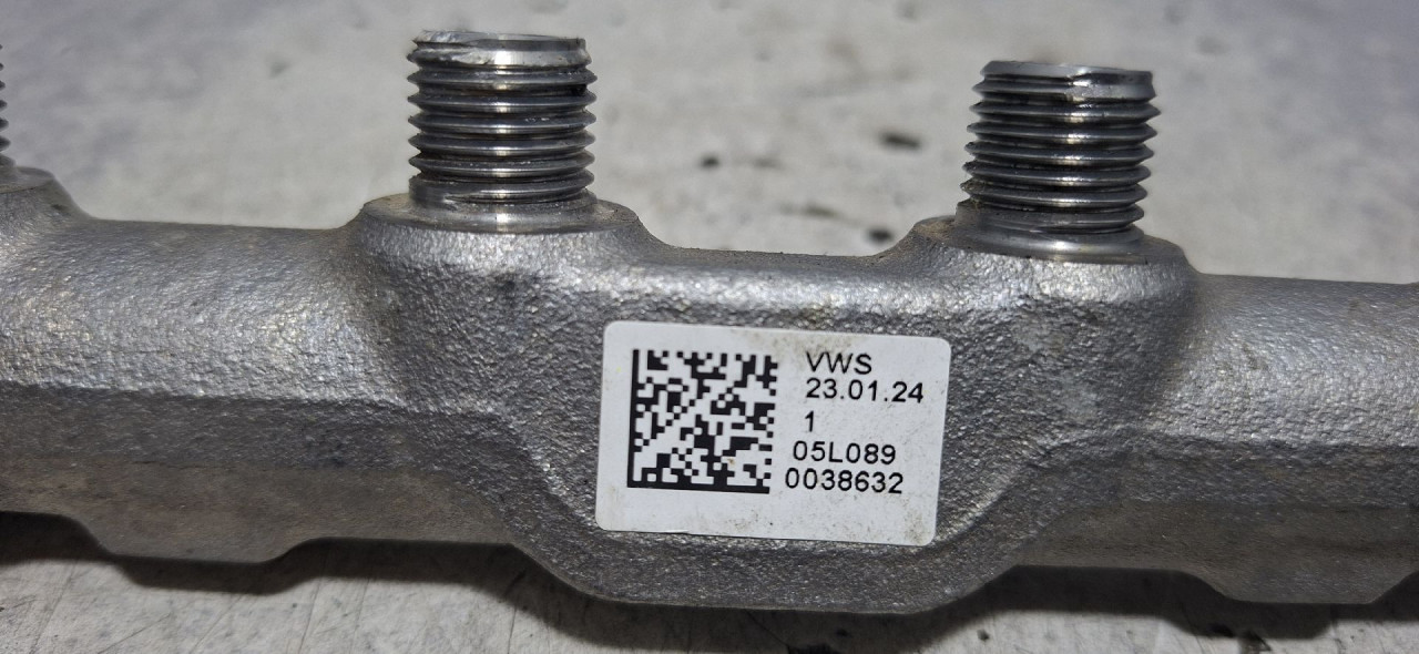 DIJELOVI RAMPA AUDI Q3 > 18- 2.0 05L089