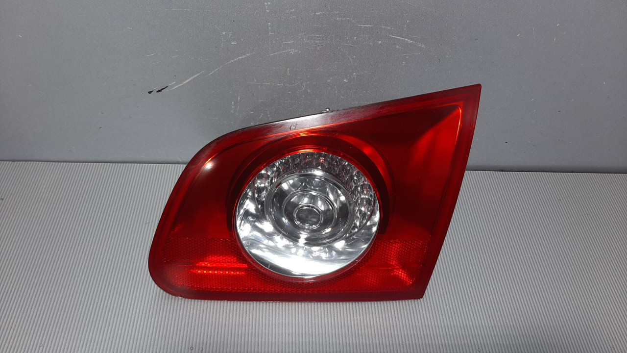 STOP SVJETLO VW PASSAT B6 > 05-10 3C9945094