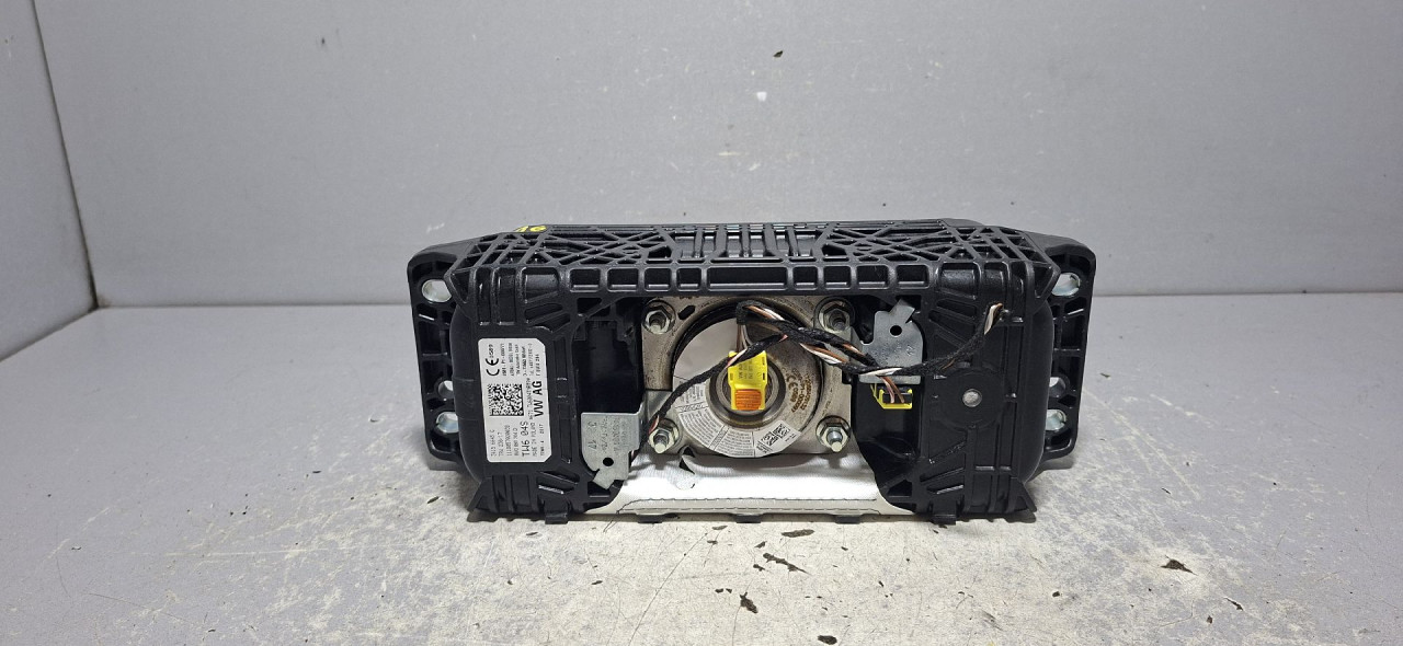 DIJELOVI AIRBAG SUVOZACA AUDI A4 (B9) > 15-18 2.0 8W0880204D