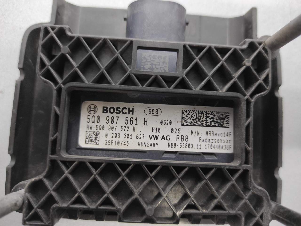 DIJELOVI RADAR SENZOR VW GOLF 7 > 12-16 5Q0907561H