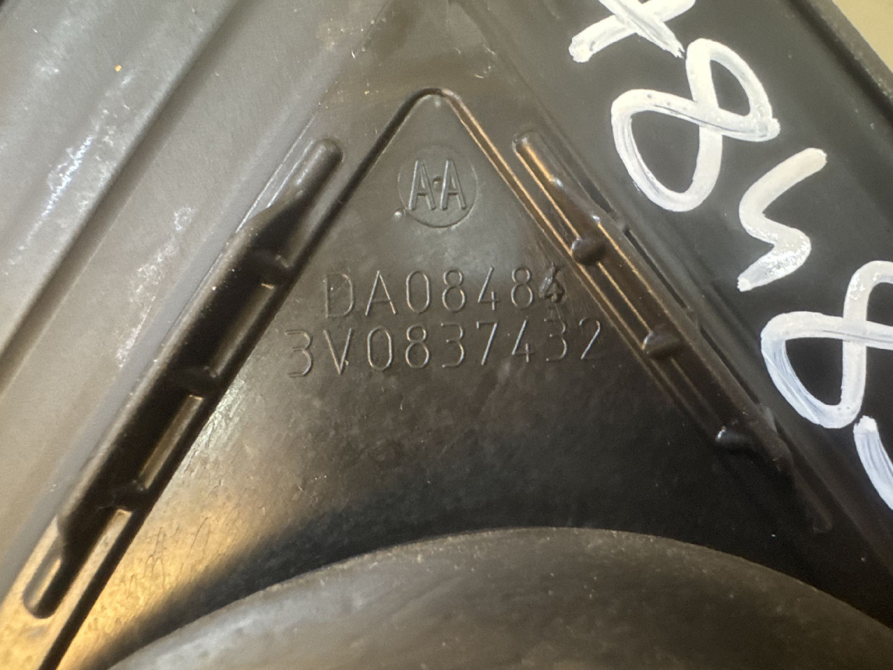 DIJELOVI KEDER SKODA SUPERB > 15-19 1.6 3V0837432