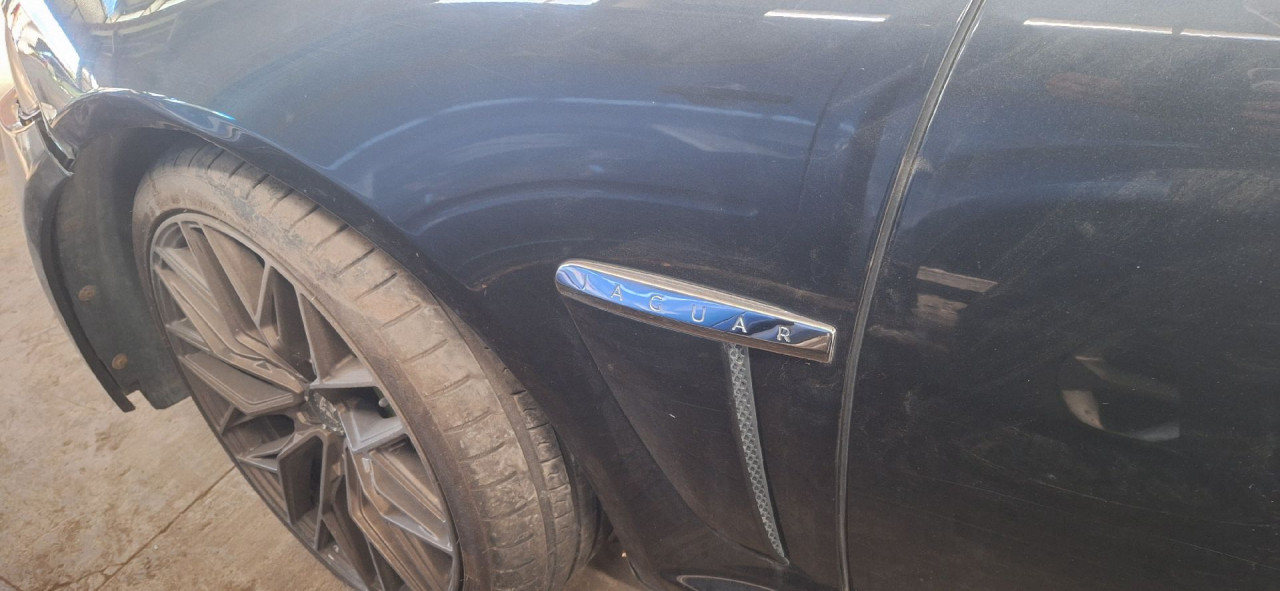 DIJELOVI BLATOBRAN JAGUAR XF (X250) > 08-15 3.0 C2Z16959