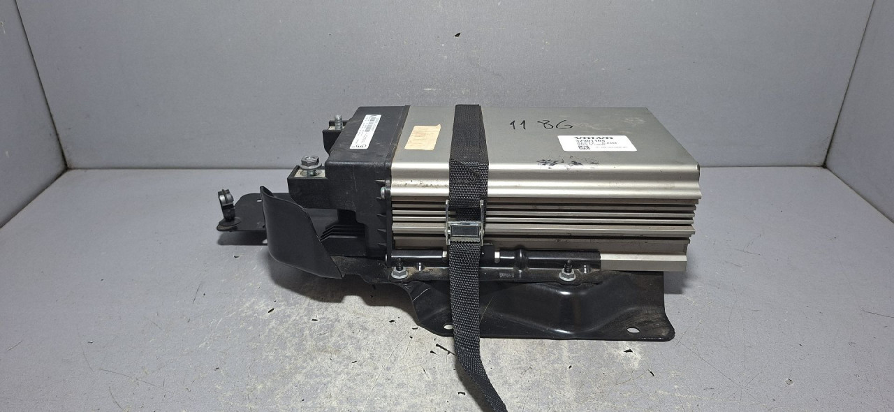 DIJELOVI BATERIJA VOLVO XC60 > 17- 32301105
