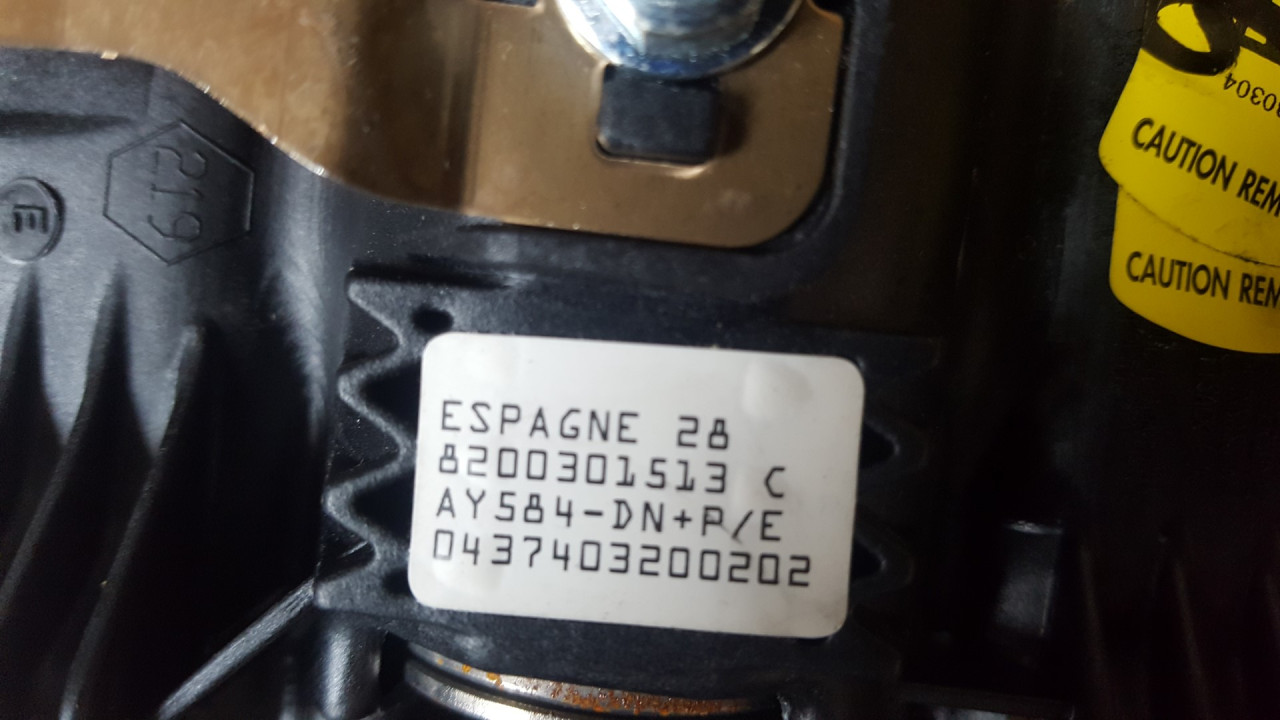 AIRBAG VOLANA RENAULT MEGANE > 02-05 82000301513C