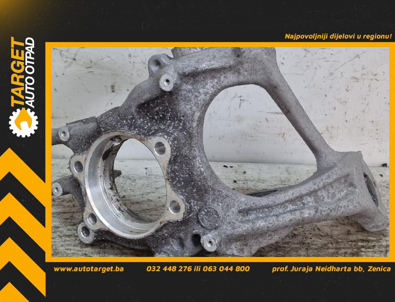 DIJELOVI GLAVCINA AUDI A6 4G > 11-14 8R0505431F
