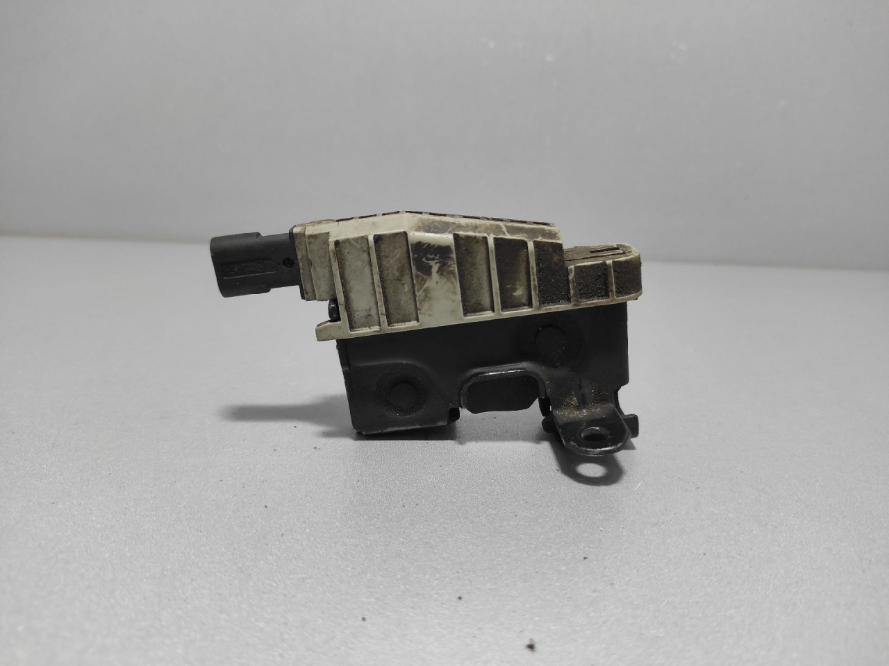 BRAVA HAUBE MERCEDES E KLASA (W212) > 09-13 A2128800160
