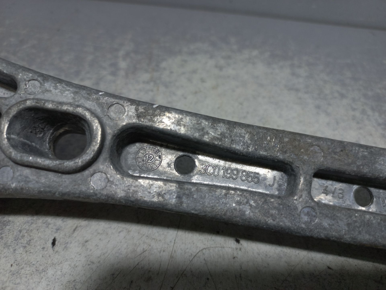 NOSAC MOTORA VW PASSAT B6 > 05-10 3C0199855J