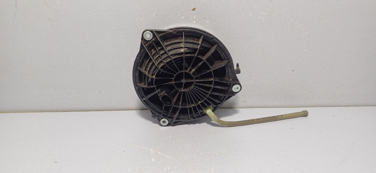 DIJELOVI RUCKA GEPEKA VW GOLF 8 > 19- 5G9827469D