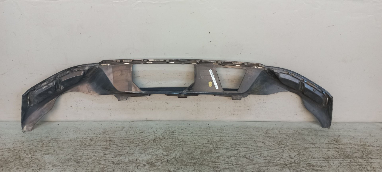 DIFUZOR ZADNJI VW PASSAT B8 > 14- 3G0807568B