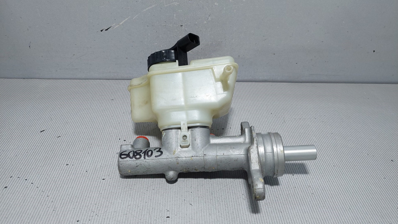 GLAVNI KOCIONI CILINDAR VW GOLF 5 > 03-08 1K1614019B