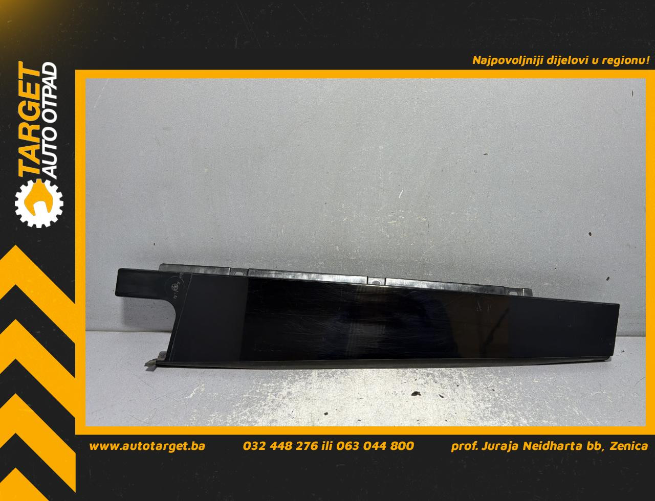 DIJELOVI LAJSNA AUDI Q5 > 08-11 3.0 8R0839902M