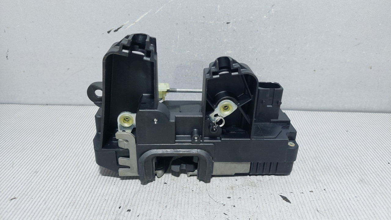 BRAVA VRATA OPEL VECTRA C > 02-05 13210761