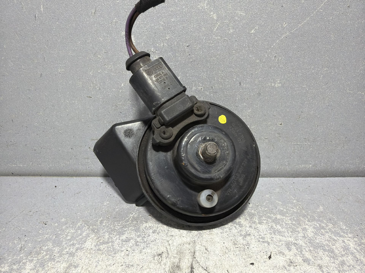DIJELOVI SIRENA AUDI Q7 (4L) > 09-15 4L0951221A