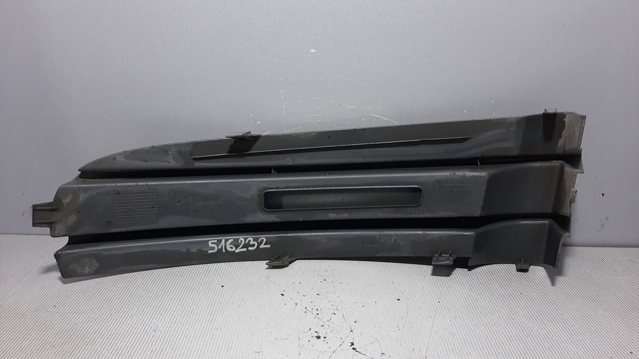 RESETKA BRANIKA VW CADDY > 03-10 2K0853684