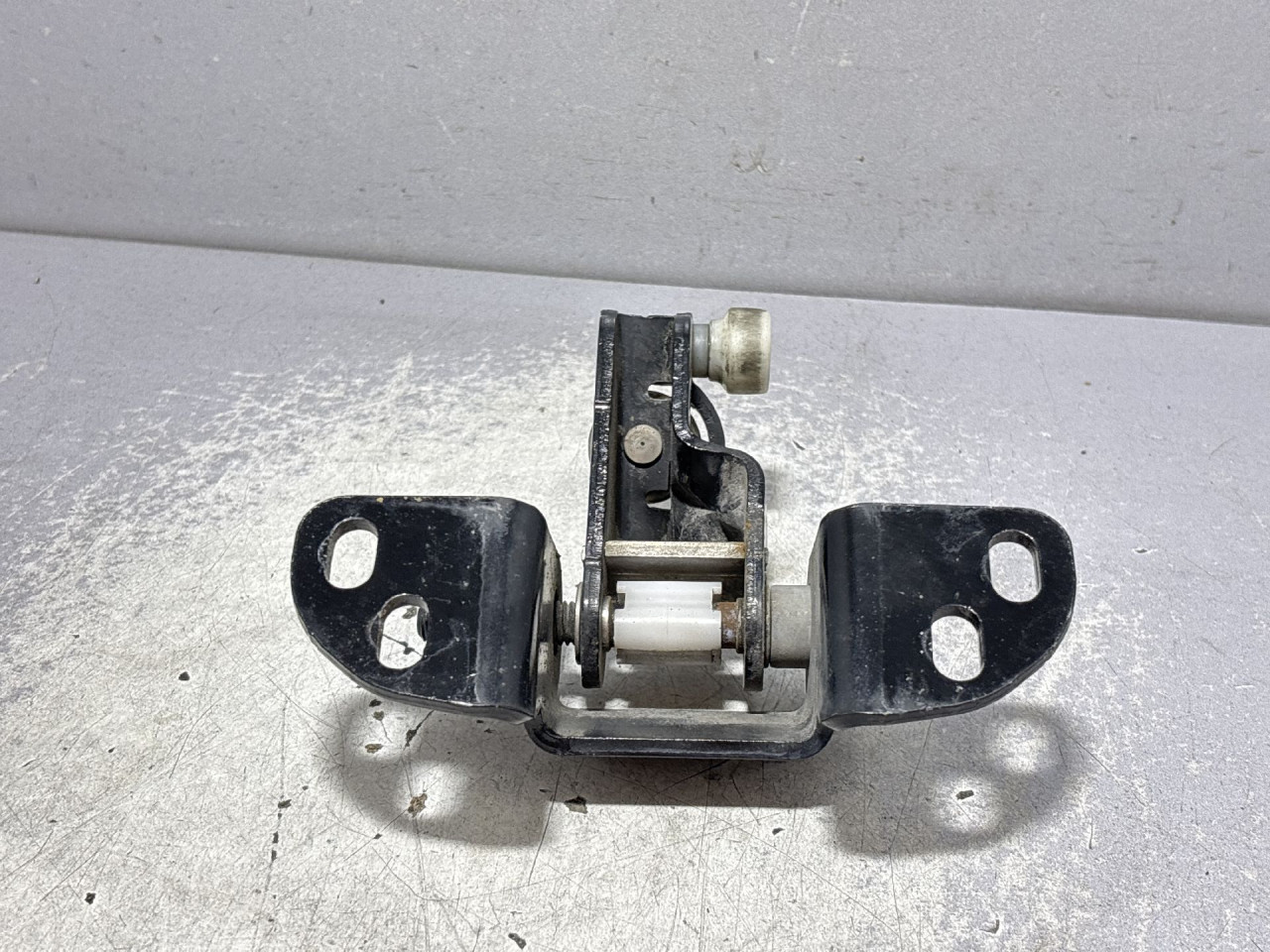 DIJELOVI BAGLAMA VW CRAFTER > 17- 7C0843304