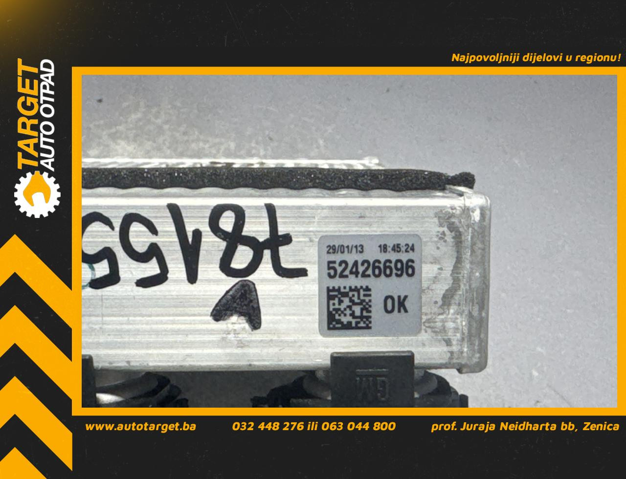 DIJELOVI MALI HLADNJAK OPEL INSIGNIA > 09-13 2.0 52426696