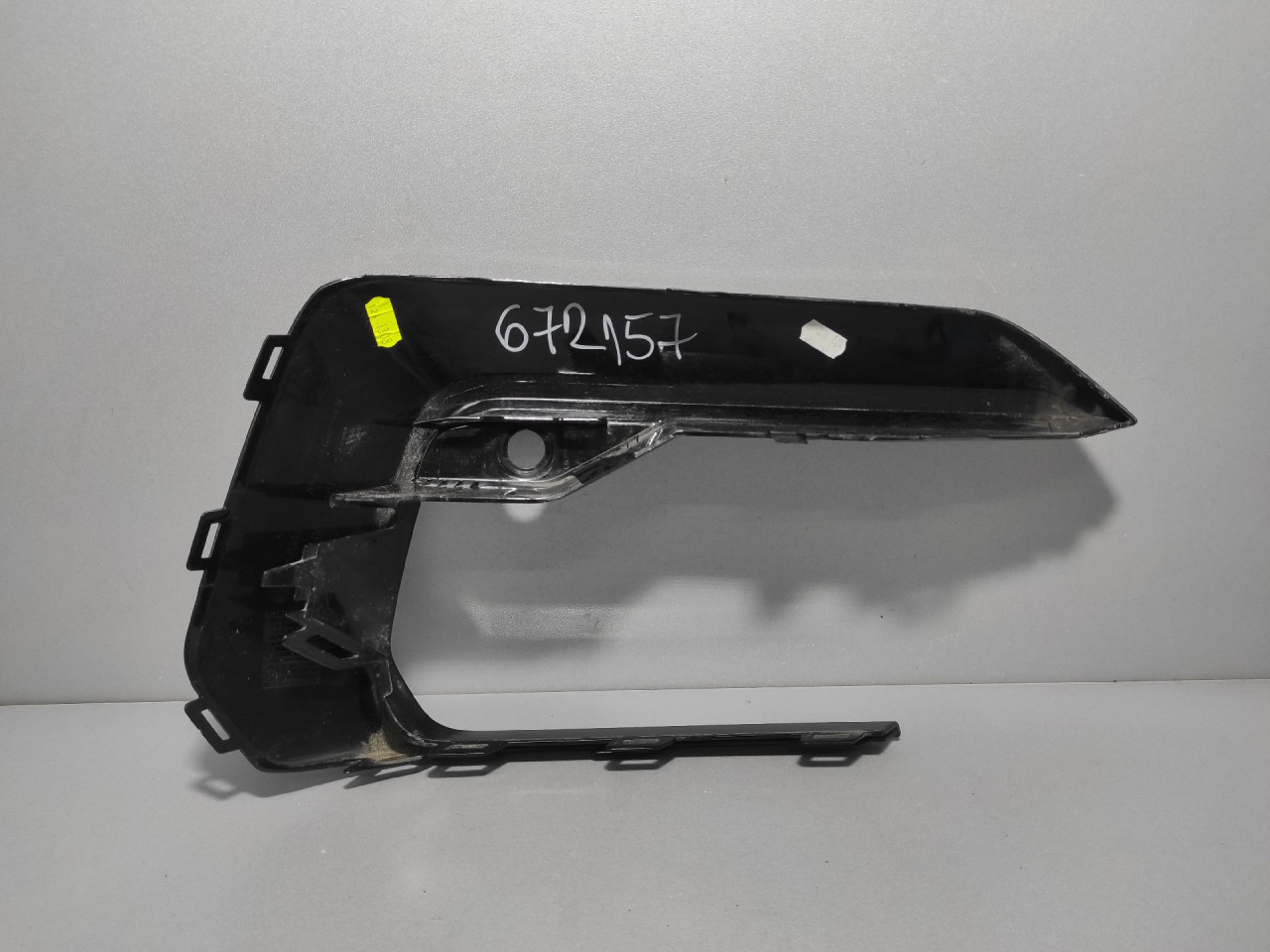 PLASTIKA BRANIKA VW TOURAN > 15- 5TA853665H