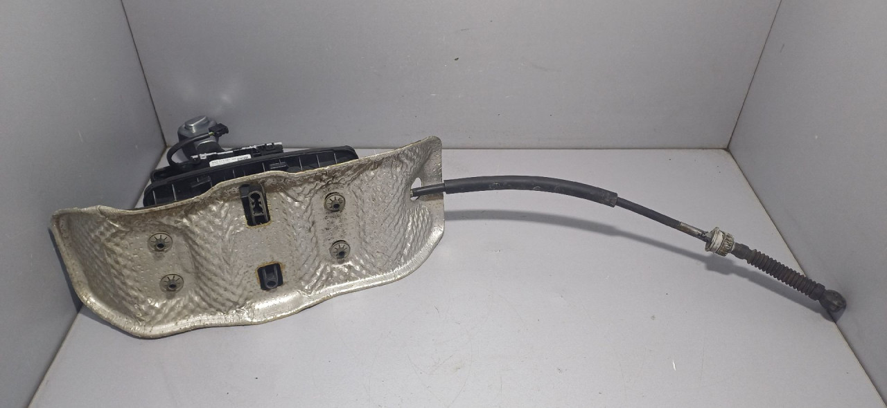 DIJELOVI SALTEBLA AUDI A6 4G > 14-18 4G2713041AG