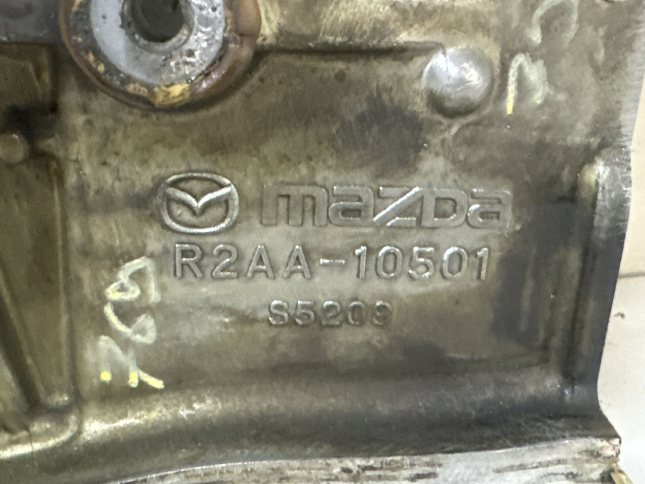 DIJELOVI DEKLO MAZDA 6 > 10-12 R2AA10501