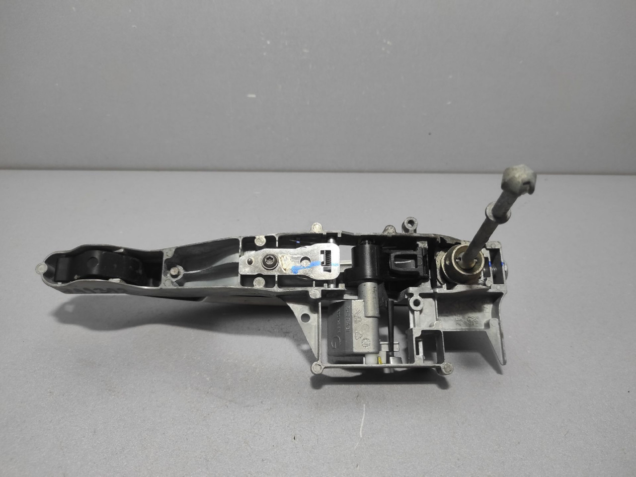 DIJELOVI RUCKA VRATA CITROEN C5 > 11-17 9680168680