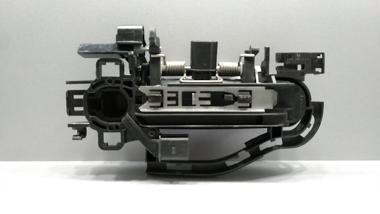 DIJELOVI RUCKA VRATA AUDI A6 > 04-08 4F0837885