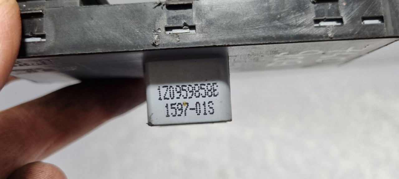 PREKIDACI PROZORA SKODA OCTAVIA > 08-13 1Z0959858B