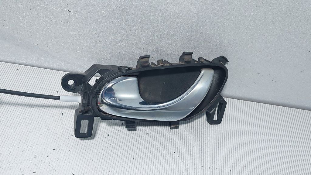 UNUTRASNJA RUCKA VRATA NISSAN QASHQAI > 18-21 806714EA