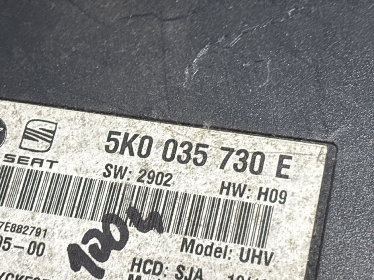 DIJELOVI ELEKTRONIKA MODUL SKODA OCTAVIA > 08-13 2.0 5K0035730E