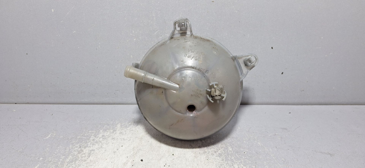 DIJELOVI BOCA VODE SKODA SUPERB > 15-19 5Q0121407G