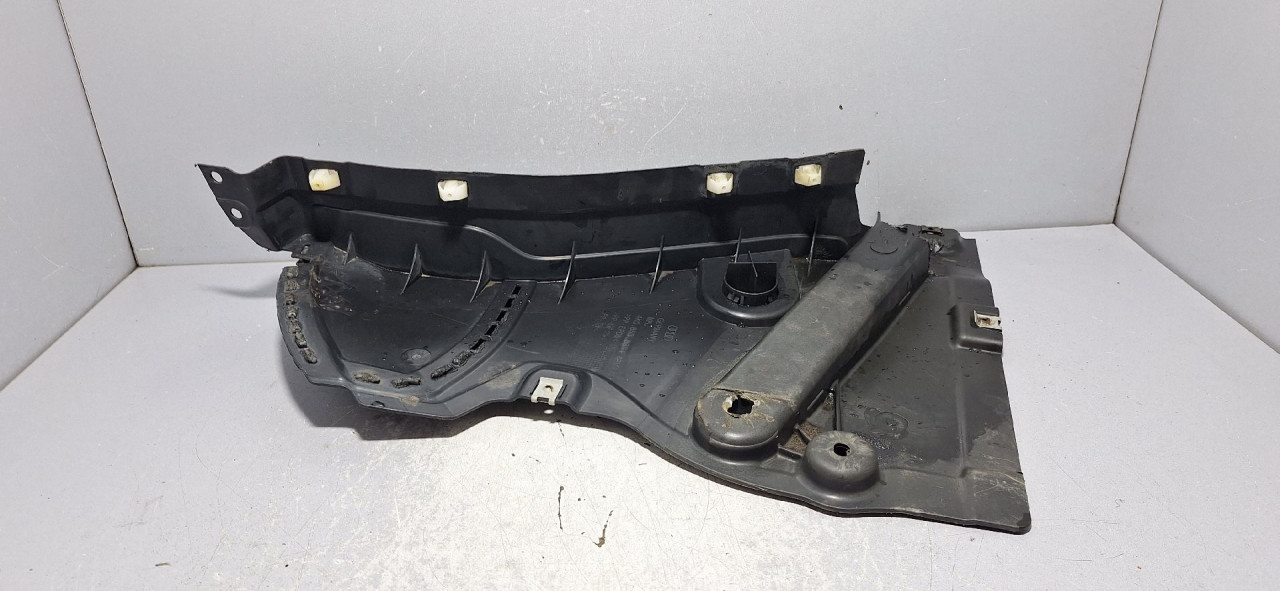 DIJELOVI PODNA ZASTITA AUDI A6 4K > 18- 3.0 4K0853888E